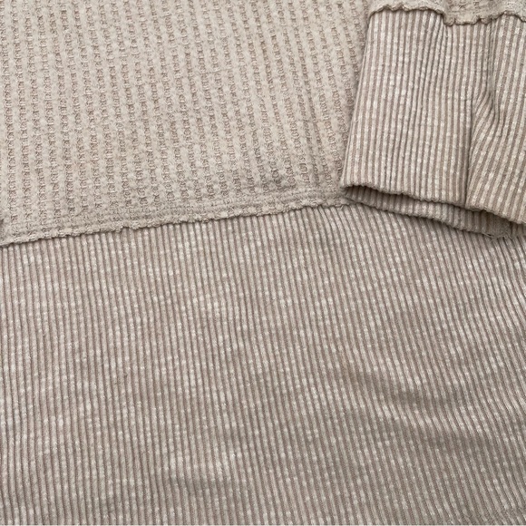 American Eagle Sweater Womens Large Cream Viscose Pullover Waffle Knit Boat Neck - Picture 4 of 13